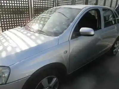 Veículo de Sucata opel corsa c blue line do ano 2004 alimentado z13dt