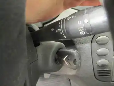 Здавання транспортного засобу citroen c3 1.4 року 2003 потужний kfv