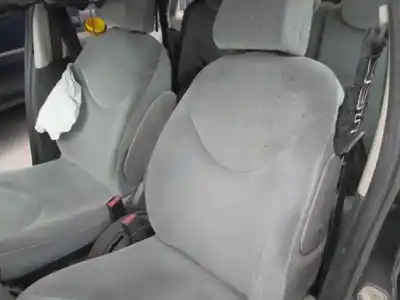 Здавання транспортного засобу citroen c3 1.4 року 2003 потужний kfv