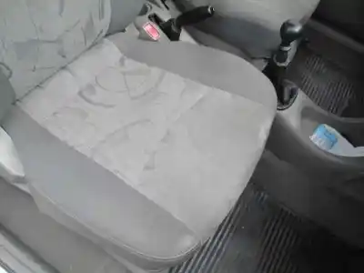 Здавання транспортного засобу daewoo tacuma sx року 2000 потужний lv4 f18n