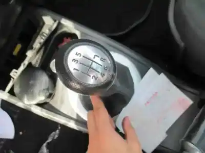 Scrapping Vehicle renault megane iii coupe 1.9 dci diesel of the year 2007 powered f9q e8