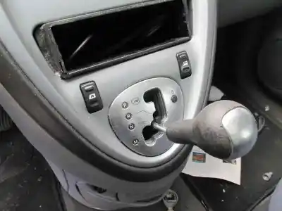 Scrapping Vehicle citroen xsara picasso (n68) 2.0 16v of the year 2003 powered rfn