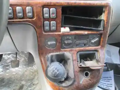 Scrapping Vehicle kia carnival td ls of the year 2001 powered j3