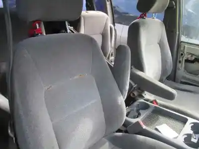 Scrapping Vehicle kia carnival td ls of the year 2001 powered j3