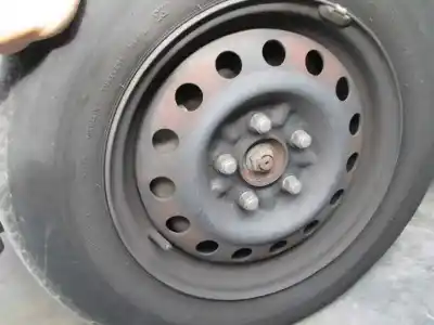 Scrapping Vehicle kia carnival td ls of the year 2001 powered j3