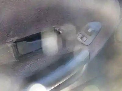 Veículo de Sucata bmw serie 3 berlina (e36) 325td do ano 1995 alimentado d256t1