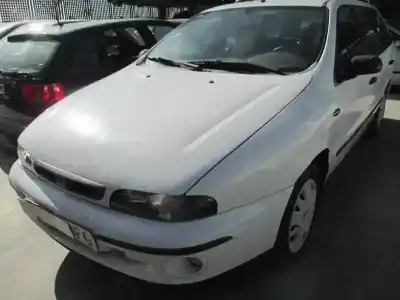 Veículo de Sucata fiat marea weekend (185) 1.6 16v/100 16v elx do ano 2001 alimentado 182b6.000