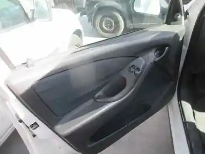 Veículo de Sucata fiat marea weekend (185) 1.6 16v/100 16v elx do ano 2001 alimentado 182b6.000