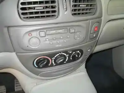 Scrapping Vehicle renault scenic (ja..) 1.9 dti diesel cat of the year 2000 powered f9q a7