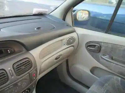 Scrapping Vehicle renault scenic (ja..) 1.9 dti diesel cat of the year 2000 powered f9q a7