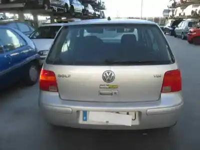 Vehicul casat volkswagen golf iv berlina (1j1) conceptline al anului 2000 alimentat alh