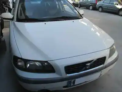 Scrapping Vehicle volvo s60 berlina d5 of the year 2001 powered d5244t