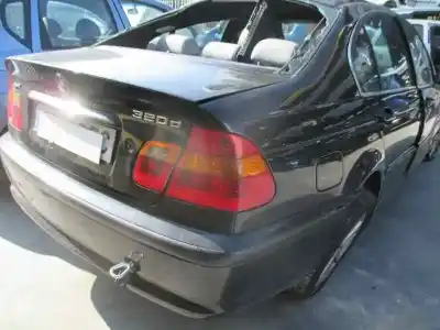 Vehicul casat bmw serie 3 berlina (e46) 320d al anului 2004 alimentat 204d4d