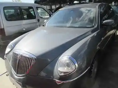 Véhicule à la ferraille lancia                                             thesis (115)                                                                                                                                                                                                                                               2.4 multijet 20v cae emblema (136kw)                                                                                                                                                                                                                       de l'année 2008 alimenté 841p000