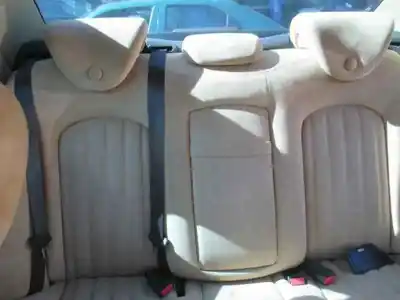 Véhicule à la ferraille lancia                                             thesis (115)                                                                                                                                                                                                                                               2.4 multijet 20v cae emblema (136kw)                                                                                                                                                                                                                       de l'année 2008 alimenté 841p000