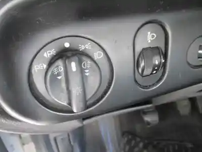 Veículo de Sucata ford mondeo familiar (gd) ambiente do ano 2000 alimentado rfn