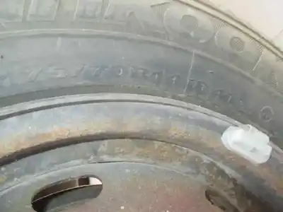 Véhicule à la ferraille peugeot 405 berlina clim de l'année 1991 alimenté d9b