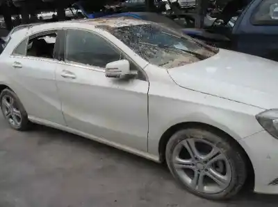 Hurda Aracı mercedes-benz clase a (w176) a 180 cdi (176.000) yılın 2014 güçlü k9k