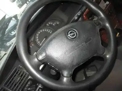 Veículo de Sucata opel vectra b berlina básico (1999->) do ano 1998 alimentado x20dth