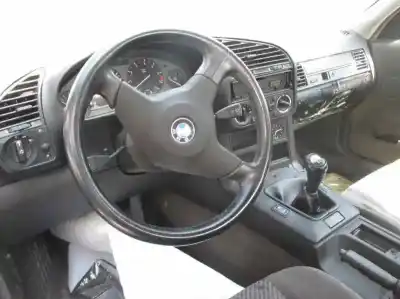 Здавання транспортного засобу bmw serie 3 coupe (e36) 318is року 1992 потужний 184s1