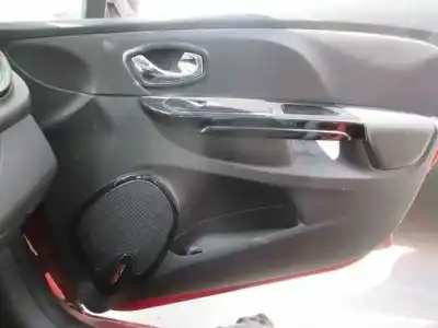 Здавання транспортного засобу renault clio iv dynamique року 2012 потужний h4b a4