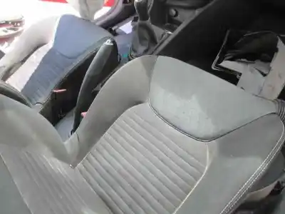 Здавання транспортного засобу renault clio iv dynamique року 2012 потужний h4b a4