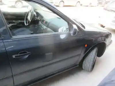 Sloopvoertuig skoda octavia berlina (1u2) 1.9 tdi slx van het jaar 2000 aangedreven agr