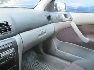 Sloopvoertuig skoda octavia berlina (1u2) 1.9 tdi slx van het jaar 2000 aangedreven agr