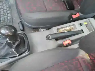 Sloopvoertuig skoda octavia berlina (1u2) 1.9 tdi slx van het jaar 2000 aangedreven agr