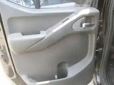 Здавання транспортного засобу nissan navara pick-up (d40m) doble cab se 4x4 року 2007 потужний yd25ddti