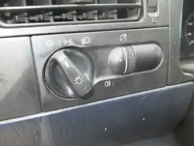 Здавання транспортного засобу volkswagen golf iii berlina (1h1) cl року 1992 потужний aam
