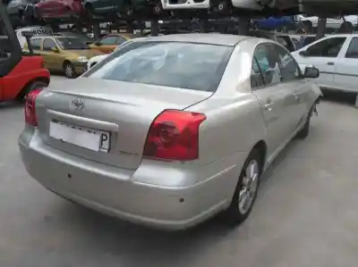 Vehículo de desguace TOYOTA AVENSIS BERLINA (T25) 1.8 Sol Sedán del año 2003 con motor 1ZZ-FE