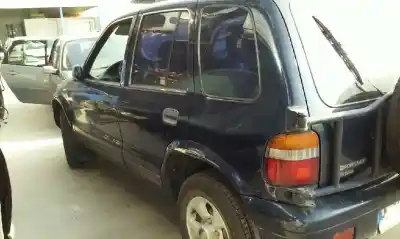 Véhicule à la ferraille kia sportage td de l'année 1999 alimenté re