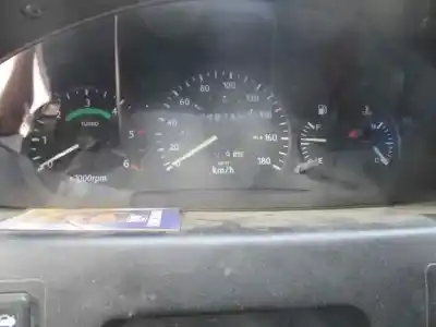 Véhicule à la ferraille kia sportage td de l'année 1999 alimenté re