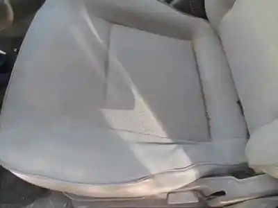 Véhicule à la ferraille kia sportage td de l'année 1999 alimenté re