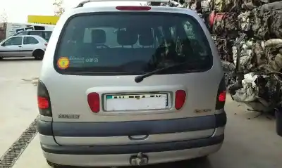 Scrapping Vehicle renault espace /grand espace (je0) 2.2 dci initiale (je0k/s) of the year 2001 powered g9t710