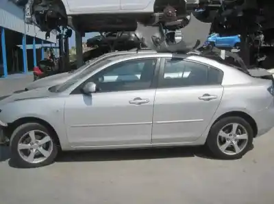Vehicul casat mazda 3 berlina (bk) 1.6 cd diesel cat al anului 2005 alimentat y6