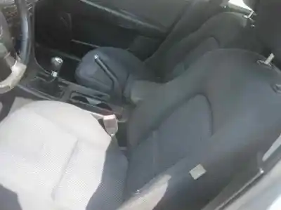 Vehicul casat mazda 3 berlina (bk) 1.6 cd diesel cat al anului 2005 alimentat y6