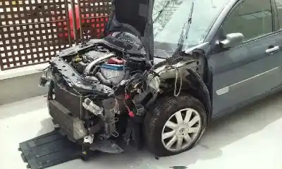 Scrapping Vehicle renault megane ii familiar dynamique confort of the year 2006 powered m9r7