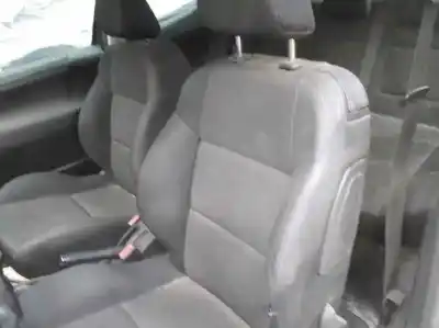 Véhicule à la ferraille peugeot 207 sw confort de l'année 2008 alimenté 8fs