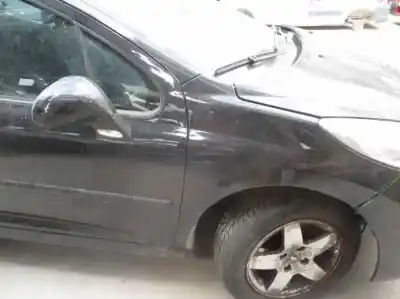 Véhicule à la ferraille peugeot 207 sw confort de l'année 2008 alimenté 8fs