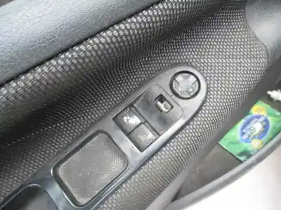Véhicule à la ferraille peugeot 207 sw confort de l'année 2008 alimenté 8fs