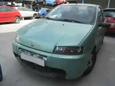 Здавання транспортного засобу FIAT PUNTO BERLINA (188) 1.2 16V ELX року 2002 потужний 188A5000