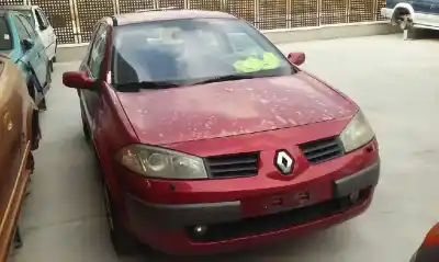 Veículo de Sucata RENAULT MEGANE II SEDÁN (LM0/1_) 1.9 dCi (LM0G LM1G LM2C) do ano 2003 alimentado F9Q B8