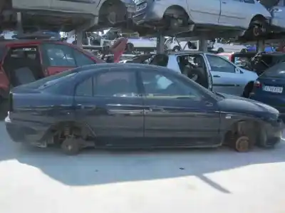 Здавання транспортного засобу mitsubishi carisma berlina 4 (da0) 1900 comfort року 2000 потужний f8qt
