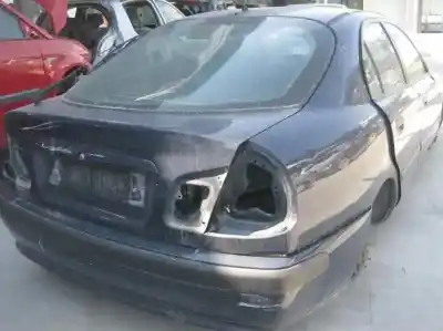 Здавання транспортного засобу mitsubishi carisma berlina 4 (da0) 1900 comfort року 2000 потужний f8qt