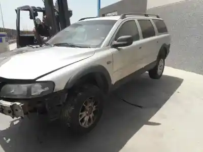 Scrapping Vehicle volvo xc70 2.4 diesel cat of the year 2004 powered d5244t
