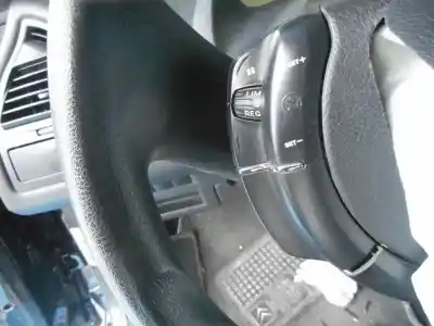 Здавання транспортного засобу citroen c4 coupe vtr року 2005 потужний nfu