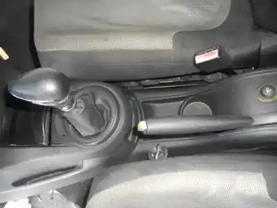 Здавання транспортного засобу citroen c4 coupe vtr року 2005 потужний nfu