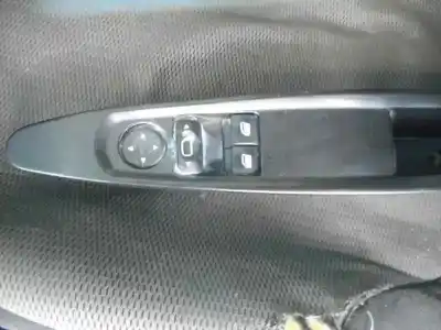 Здавання транспортного засобу citroen c4 coupe vtr року 2005 потужний nfu
